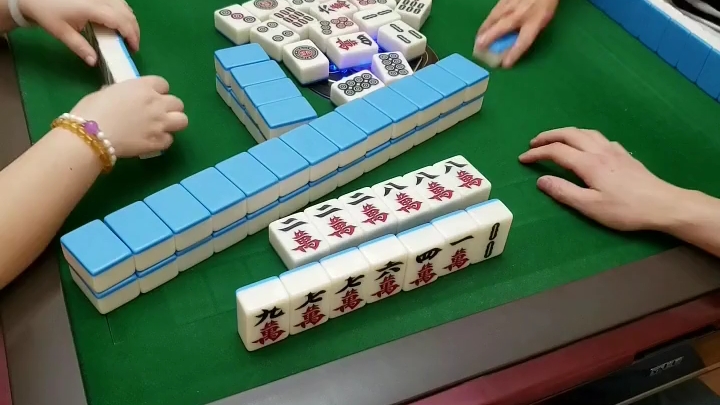 火爆全网!巴蜀麻将怀疑开挂怎么查—真实可以装挂