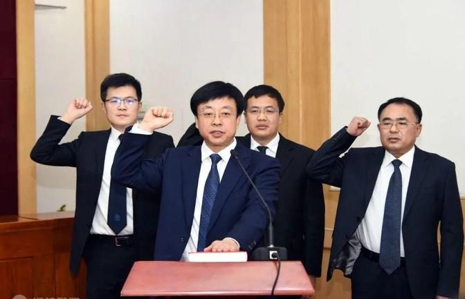 安装教程！极火麻将确实真的有挂(怎么打系统才能给好牌)