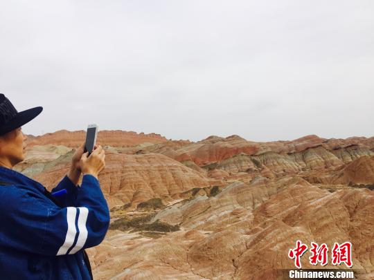 重大通报“七彩丹霞到底有挂吗！”(的确有挂)