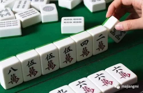 厉害了！无为好运麻将确实有挂的(为什么老是输呢)