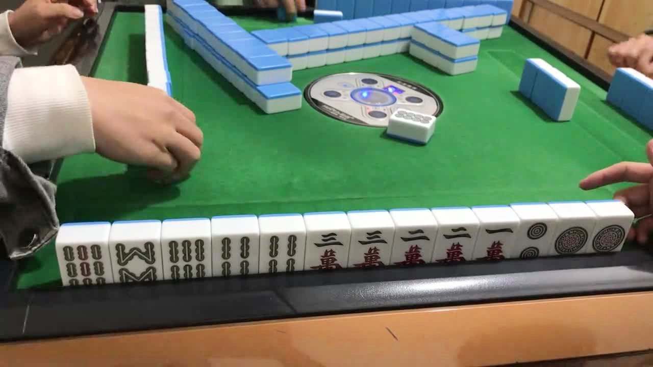 我来教大家！一乐麻将其实是有挂的(怎么能拿好牌)