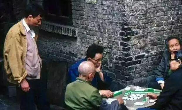 分享决窍“推牌9的玩法和规则《详细教程 新浪科技》