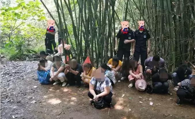 三分钟了解&quot;款扑克牌玩三公先进仪器—详细解说+新浪科技