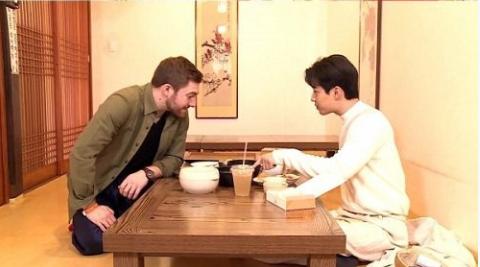优选推荐“押宝出老千简单手法技术《详细教程 新浪科技》