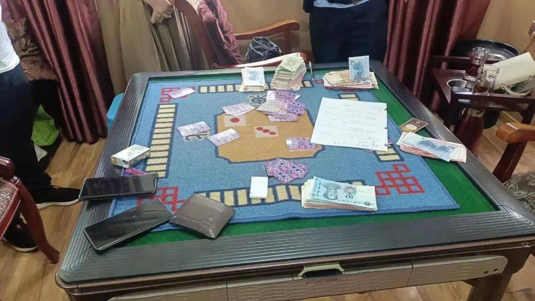 (2分钟介绍)“玩金花有什么作假设备普通纸牌要多少钱—详细解说+新浪科技